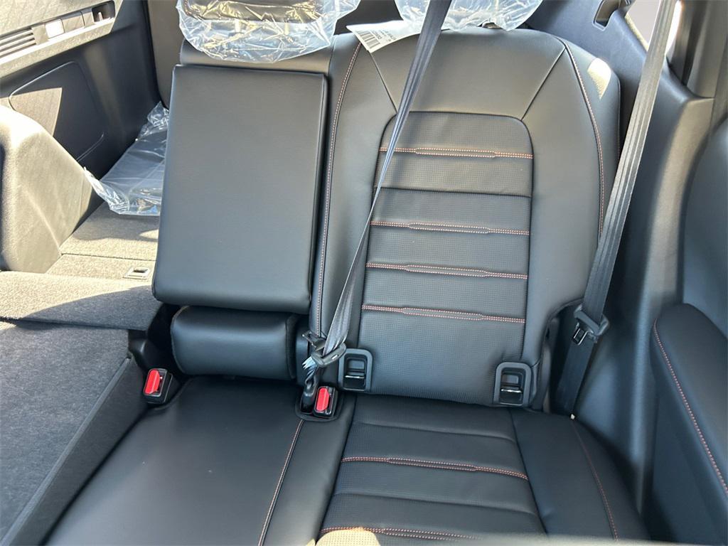 new 2026 Honda CR-V Hybrid car, priced at $44,000