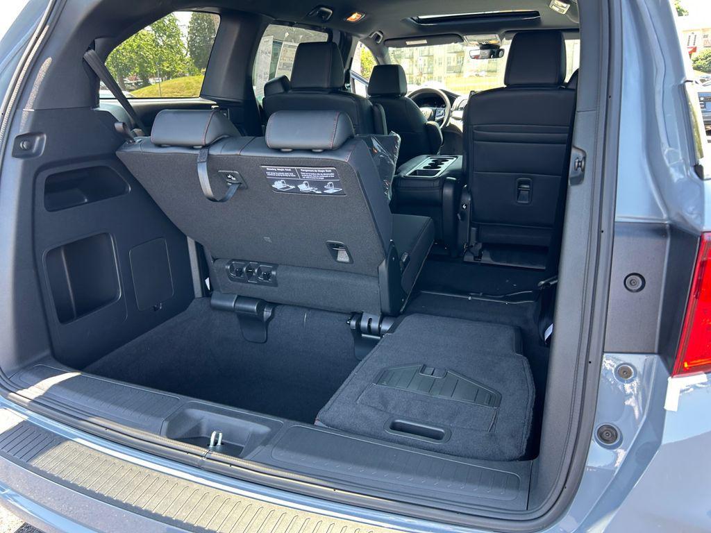 new 2026 Honda Odyssey car, priced at $46,335