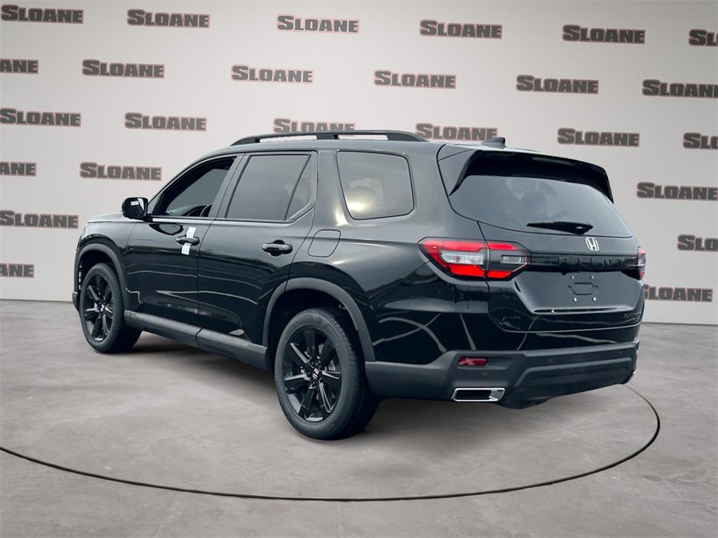 new 2025 Honda Pilot car, priced at $56,075