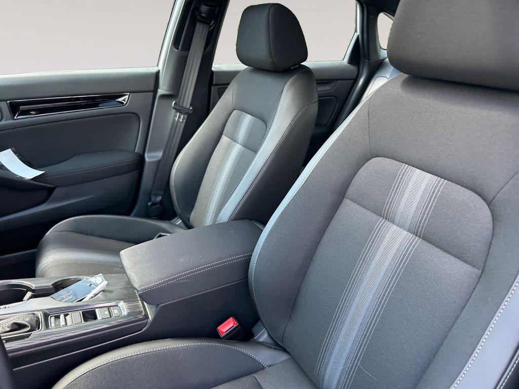 new 2026 Honda Civic Hybrid car, priced at $31,045