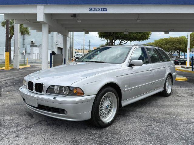 used 2003 BMW 525 car, priced at $12,899