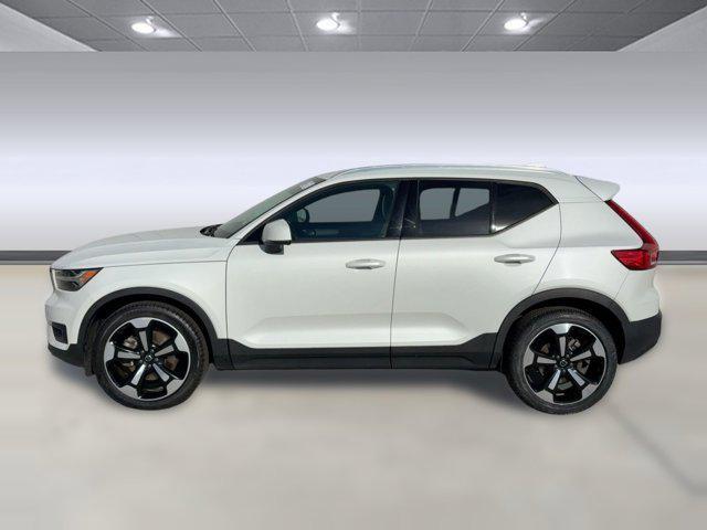 used 2021 Volvo XC40 car, priced at $24,397