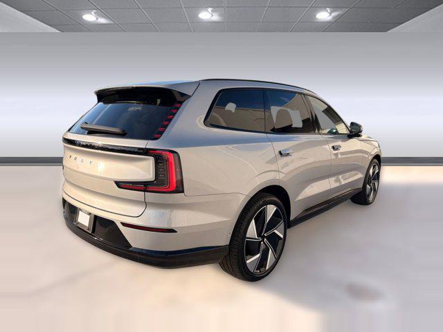 new 2025 Volvo EX90 car, priced at $83,901