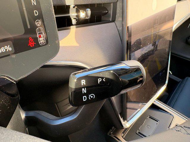 new 2025 Volvo EX90 car, priced at $83,901