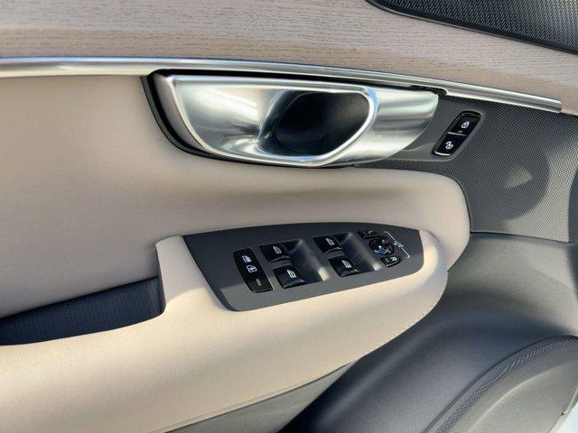 new 2026 Volvo XC90 Plug-In Hybrid car, priced at $81,995