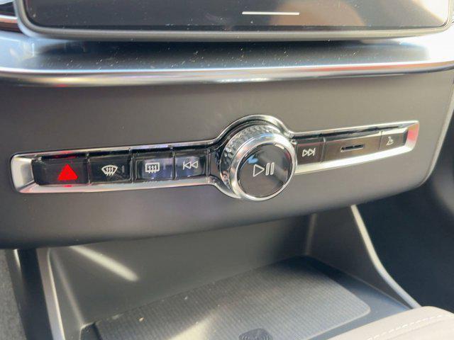 new 2026 Volvo XC90 Plug-In Hybrid car, priced at $81,995