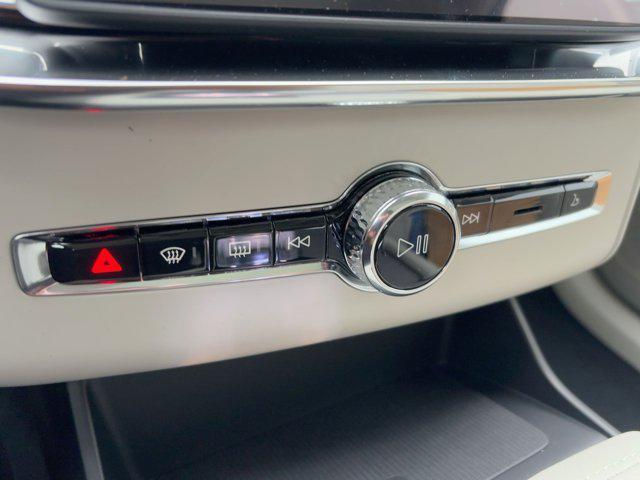 new 2026 Volvo XC90 Plug-In Hybrid car, priced at $85,745