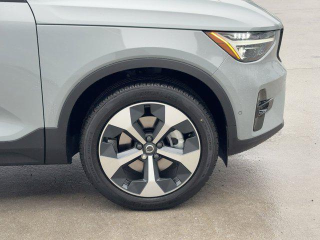 new 2026 Volvo XC40 car, priced at $50,260