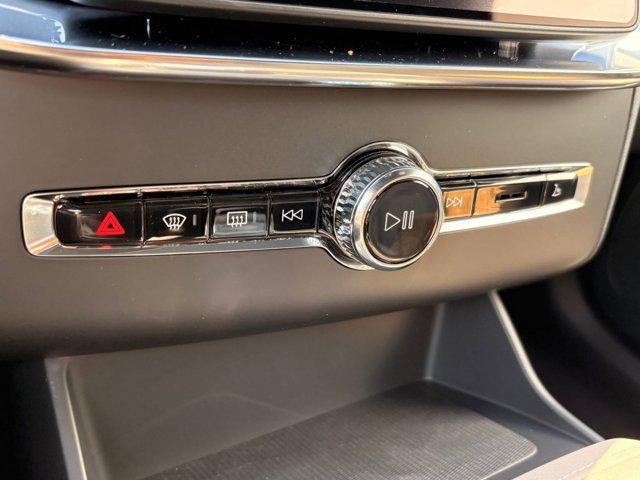 new 2026 Volvo XC90 car, priced at $71,825