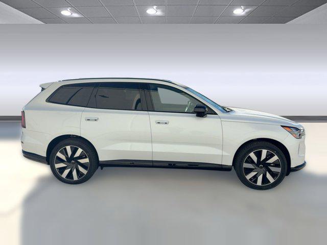 new 2025 Volvo EX90 car, priced at $78,381