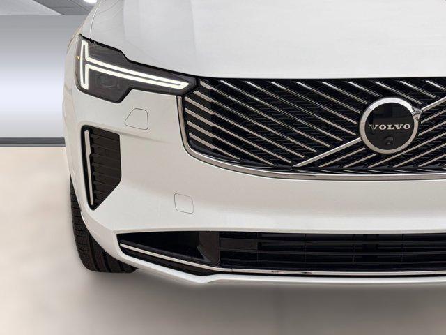 new 2026 Volvo XC90 Plug-In Hybrid car, priced at $80,945