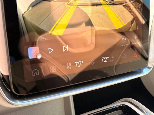 new 2025 Volvo EX90 car, priced at $80,251