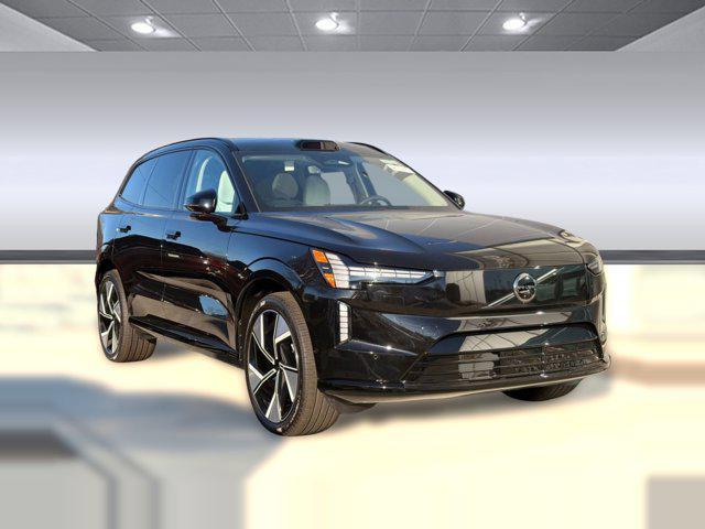 new 2025 Volvo EX90 car, priced at $80,251
