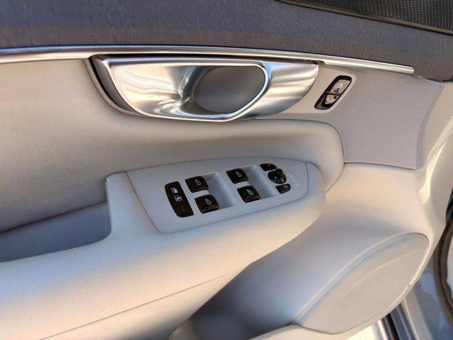 new 2026 Volvo XC90 car, priced at $75,155