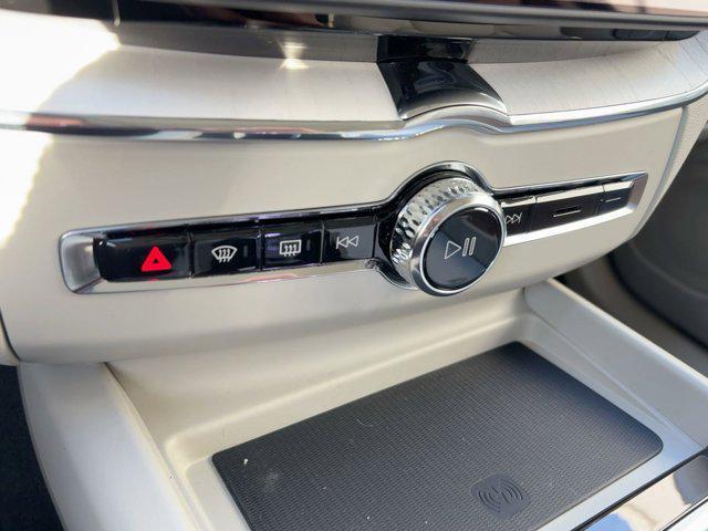 new 2026 Volvo XC60 car, priced at $64,055