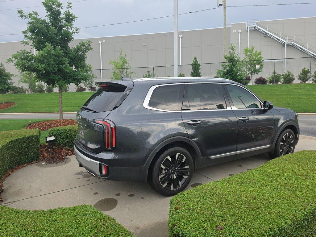 used 2024 Kia Telluride car, priced at $40,788