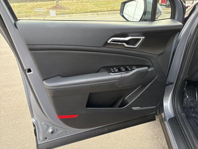 used 2025 Kia Sportage car, priced at $27,491