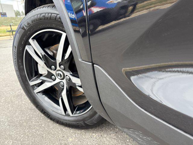 used 2025 Volvo XC40 car, priced at $29,900