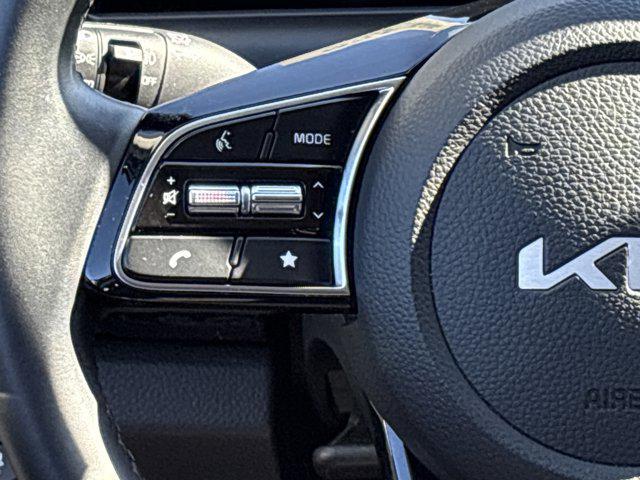 used 2025 Kia Seltos car, priced at $25,491