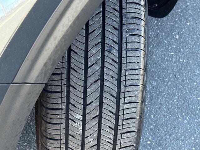 used 2025 Kia Seltos car, priced at $25,491