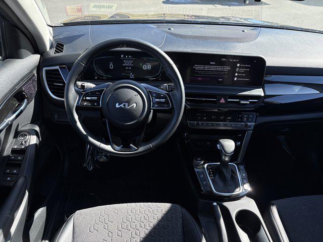 used 2025 Kia Seltos car, priced at $25,491