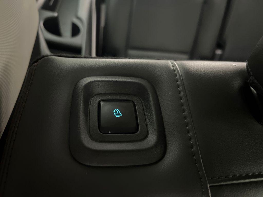 used 2025 Ford Expedition Max car, priced at $64,989