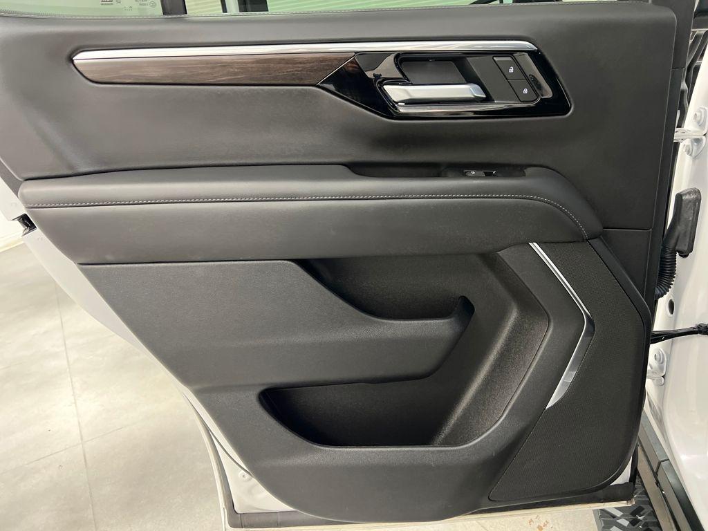 used 2025 Chevrolet Tahoe car, priced at $68,584