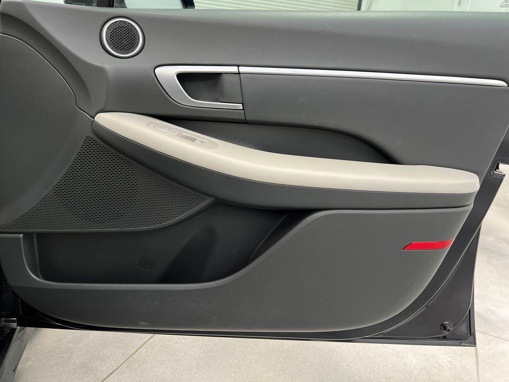 used 2025 Hyundai Sonata car, priced at $22,489