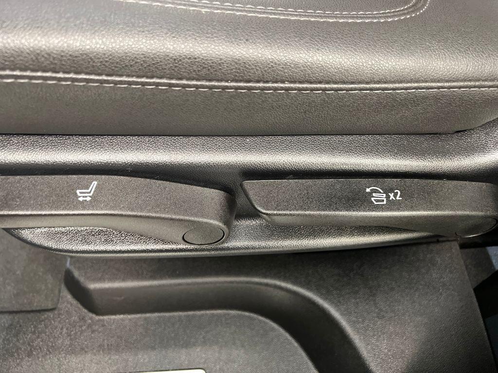 used 2025 Chevrolet Tahoe car, priced at $67,989