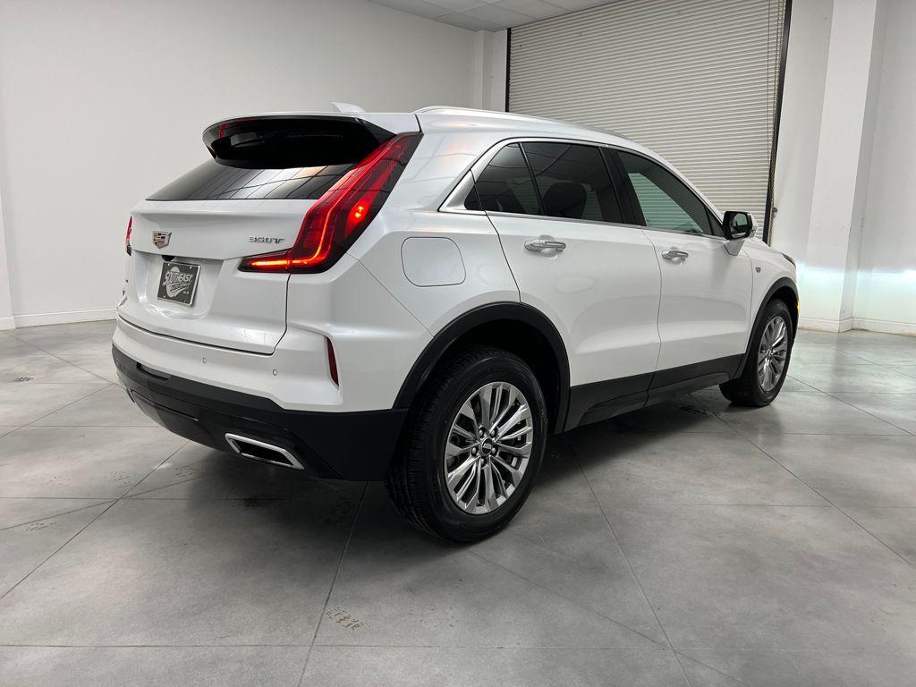used 2024 Cadillac XT4 car, priced at $27,597