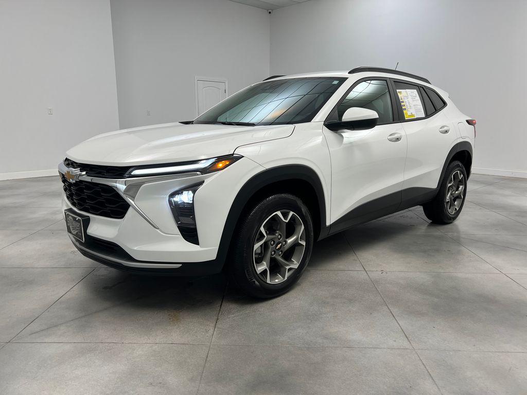 used 2025 Chevrolet Trax car, priced at $21,399
