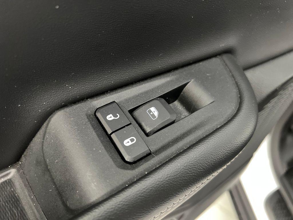 used 2024 Jeep Grand Cherokee L car, priced at $29,887