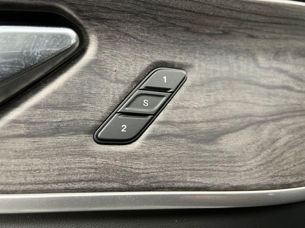 used 2024 Jeep Grand Cherokee L car, priced at $30,990