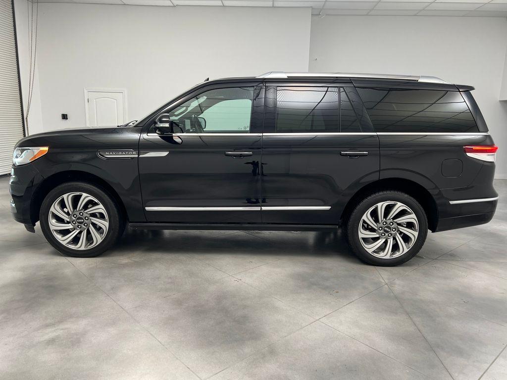 used 2024 Lincoln Navigator car, priced at $60,989