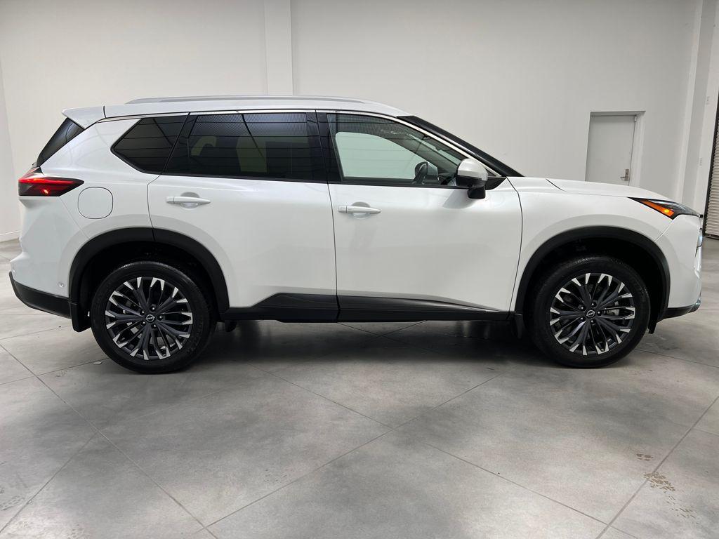 used 2025 Nissan Rogue car, priced at $31,489