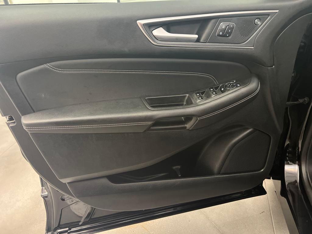 used 2024 Ford Edge car, priced at $27,589