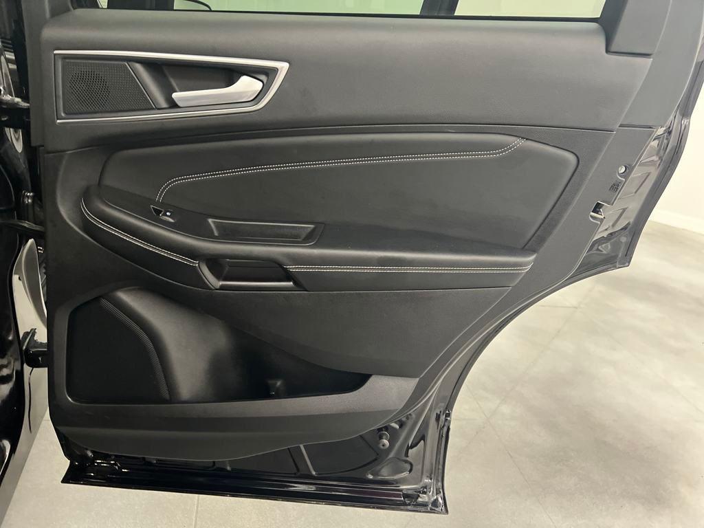 used 2024 Ford Edge car, priced at $27,589