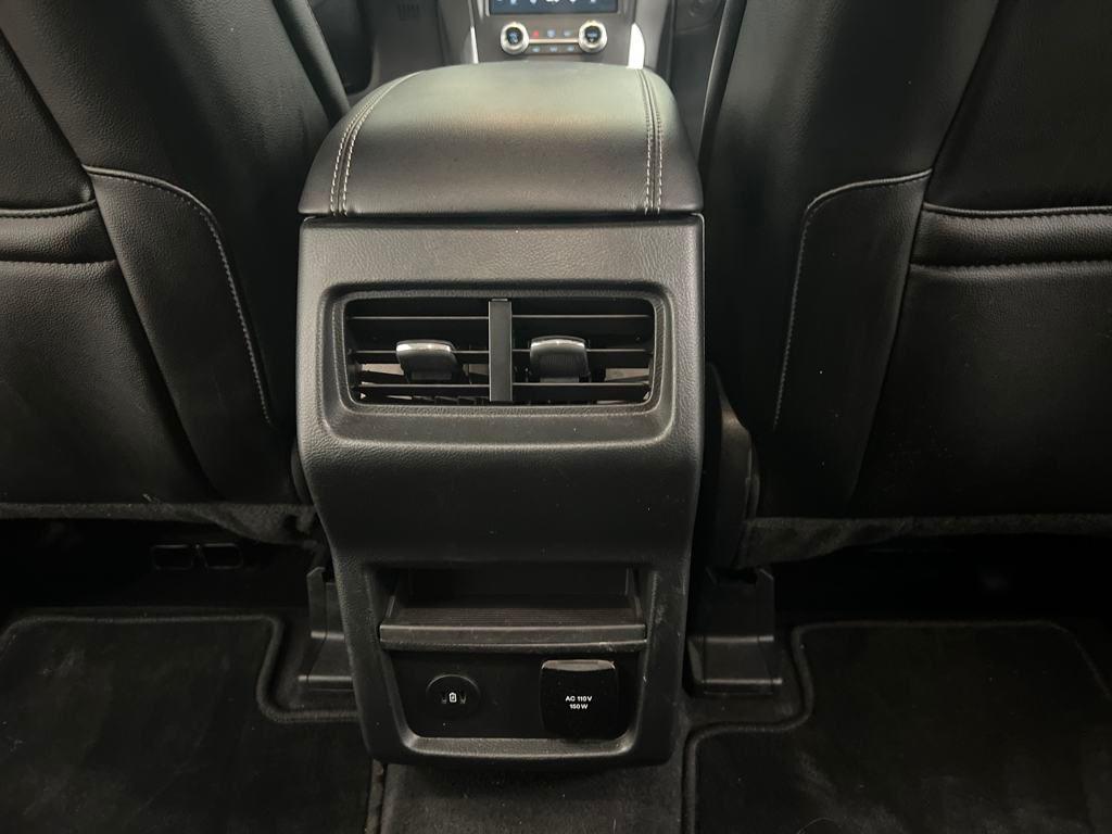 used 2024 Ford Edge car, priced at $27,589