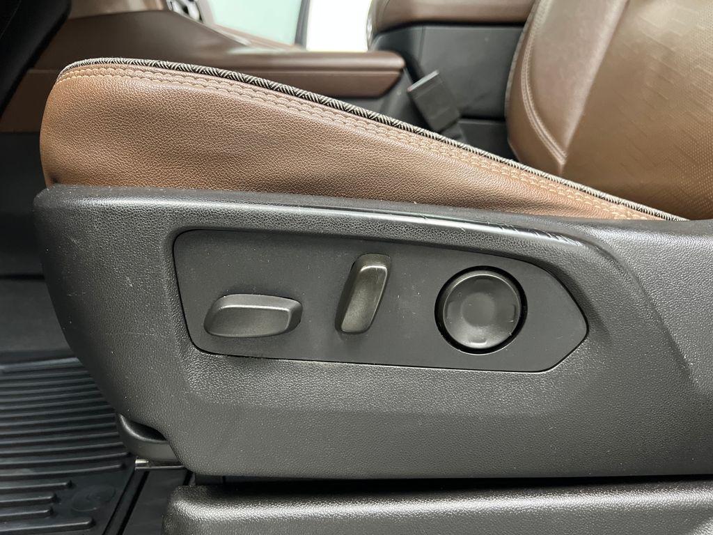 used 2022 Chevrolet Tahoe car, priced at $46,989