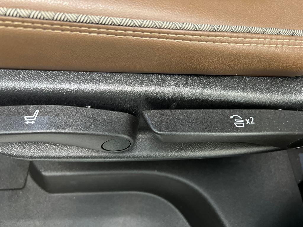 used 2022 Chevrolet Tahoe car, priced at $46,989