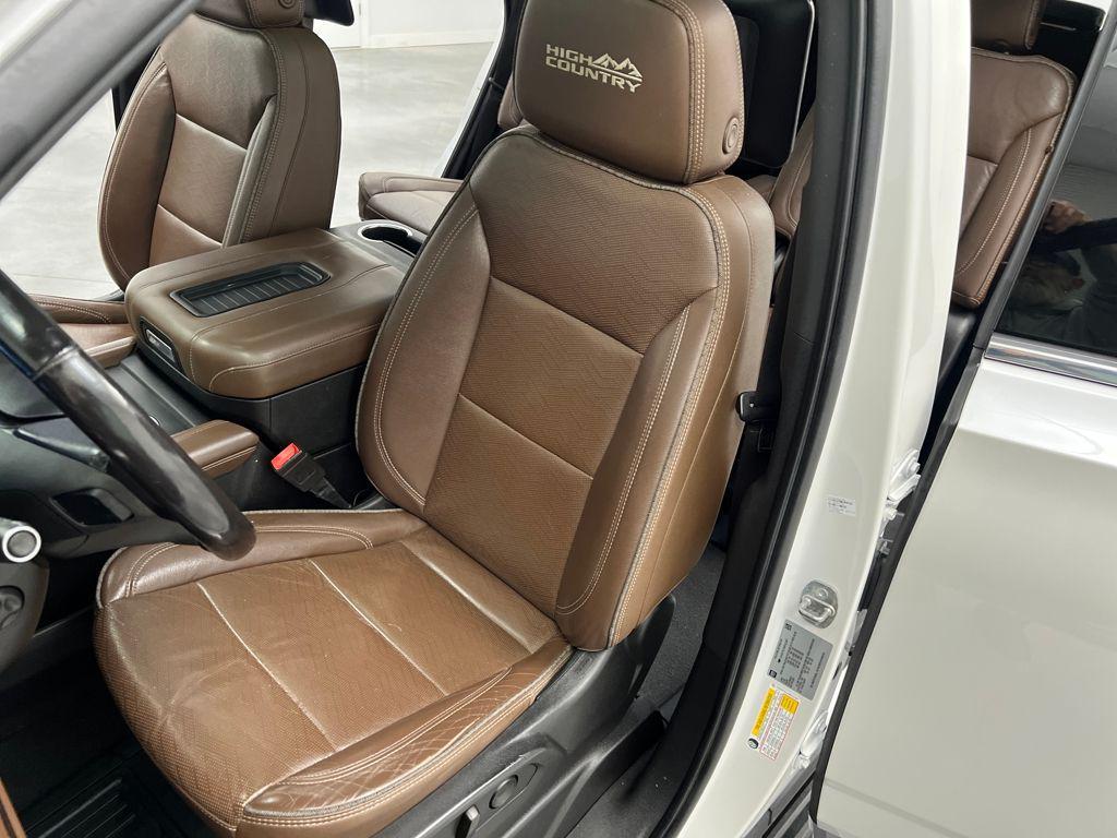 used 2022 Chevrolet Tahoe car, priced at $46,989