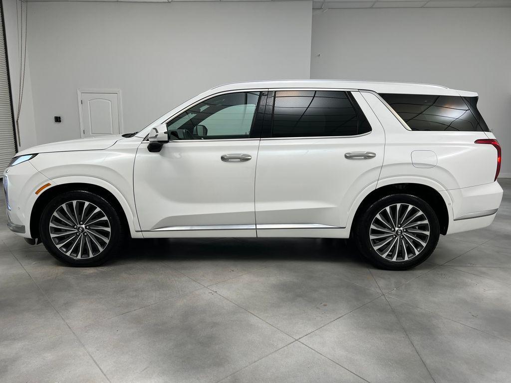 used 2024 Hyundai Palisade car, priced at $35,689