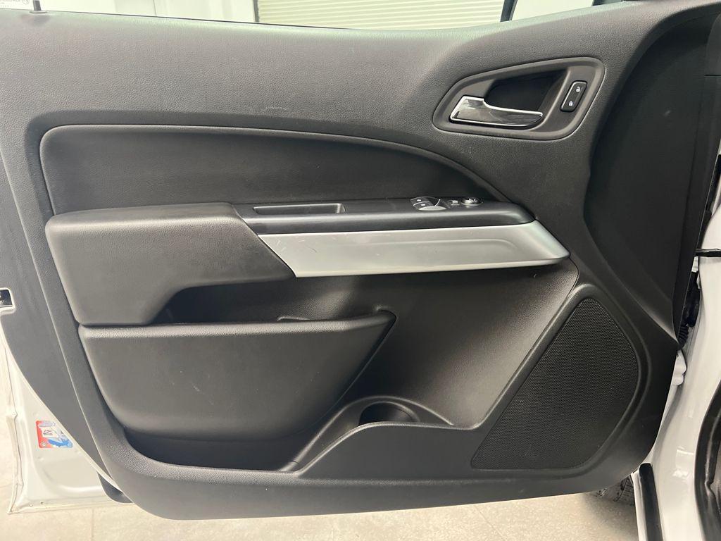 used 2022 Chevrolet Colorado car, priced at $19,989