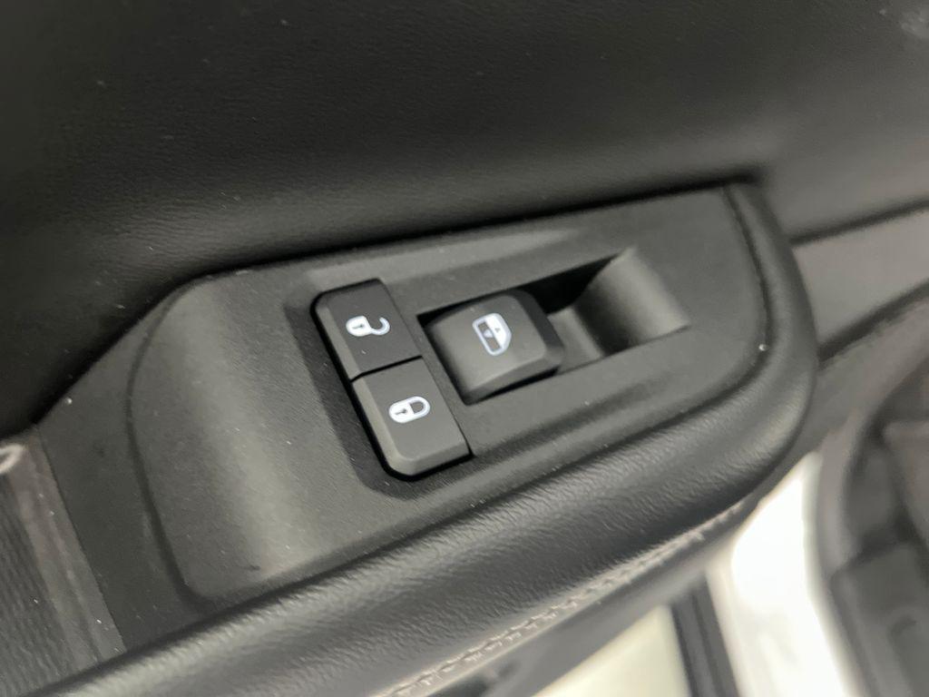 used 2025 Jeep Grand Cherokee car, priced at $34,288