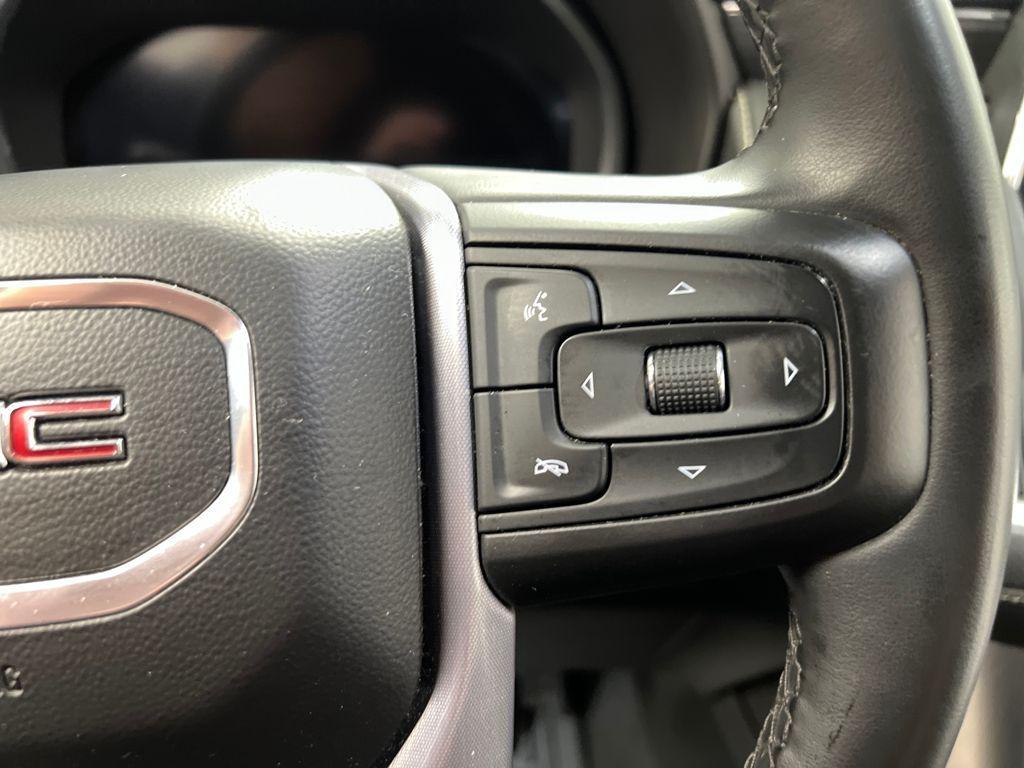 used 2023 GMC Yukon car, priced at $45,689