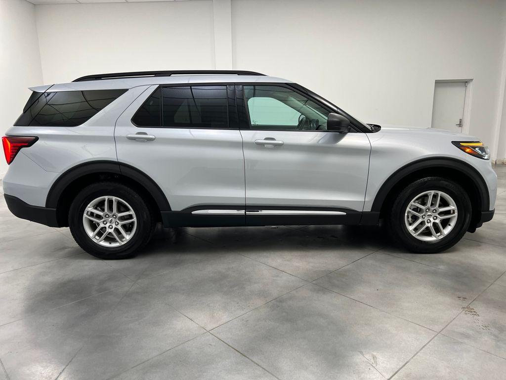 used 2025 Ford Explorer car, priced at $35,789