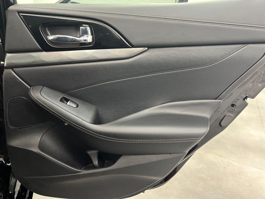 used 2023 Nissan Maxima car, priced at $23,989
