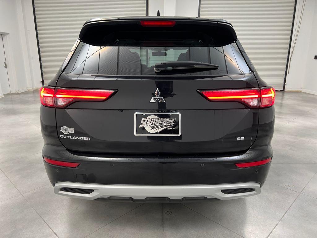 used 2024 Mitsubishi Outlander car, priced at $20,789
