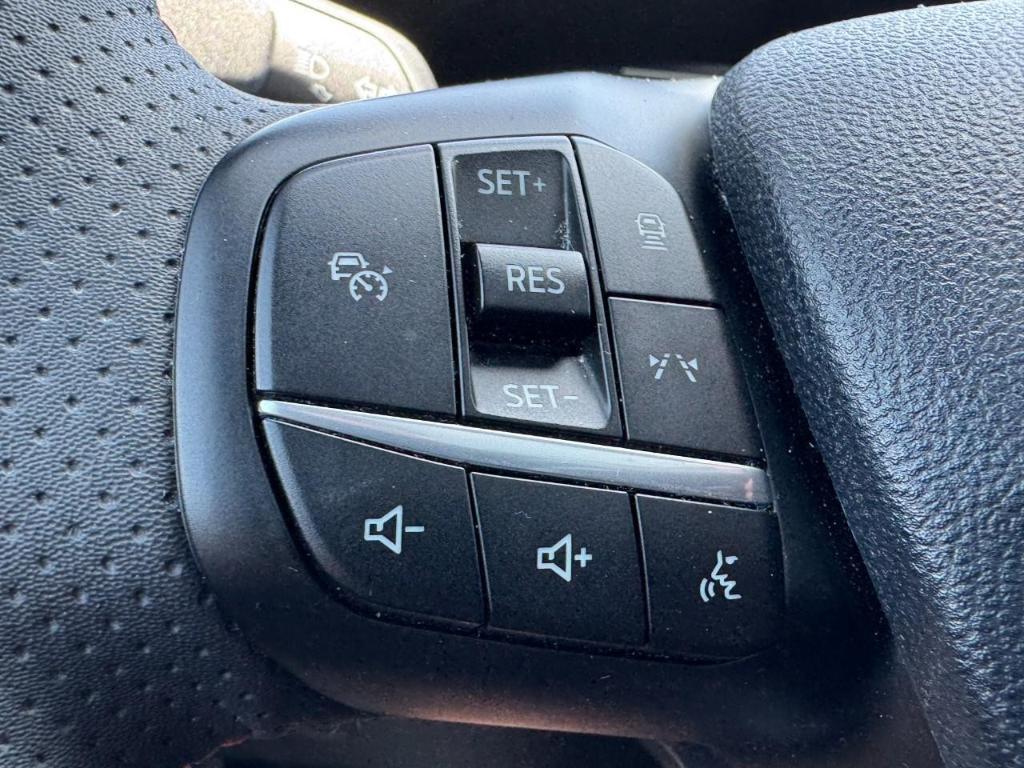 used 2023 Ford Escape car, priced at $29,990