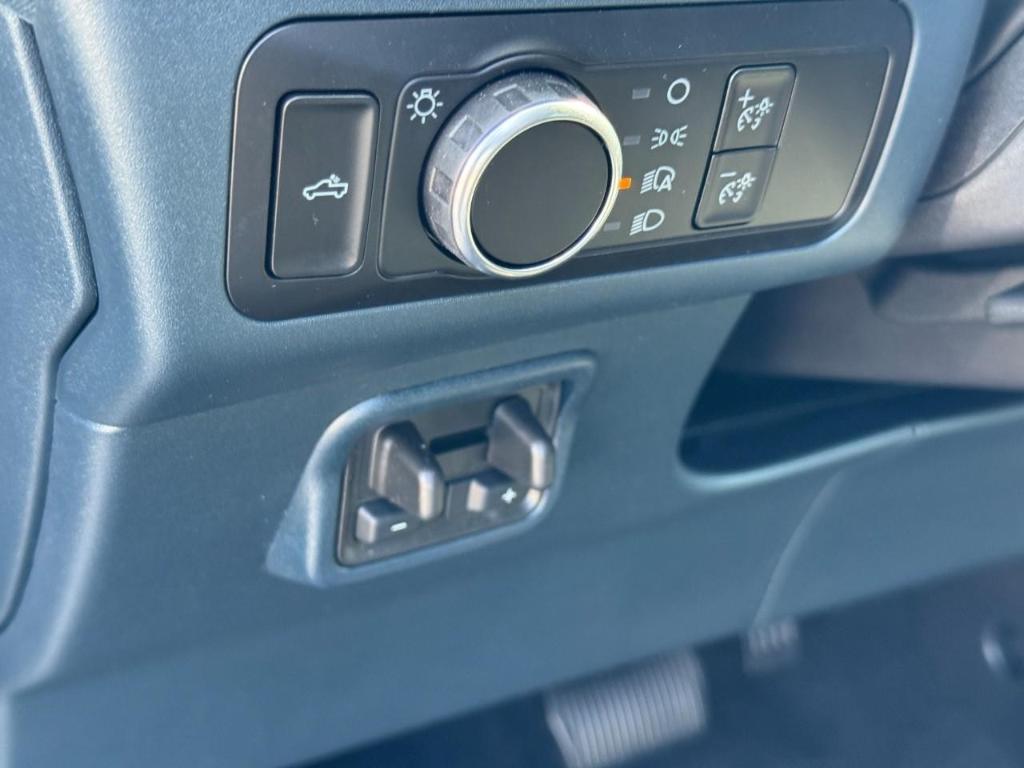 new 2025 Ford Maverick car, priced at $32,501